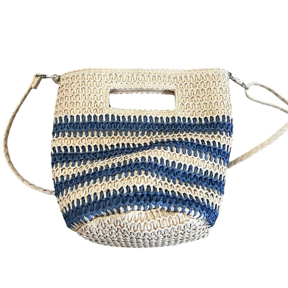 NWT Universal Thread Straw Purse Adjustable Over the Shoulder Strap Cream/Blue